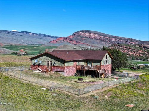 44 Sacajawea Ave, Lander, WY, 82520-9630 | Card Image