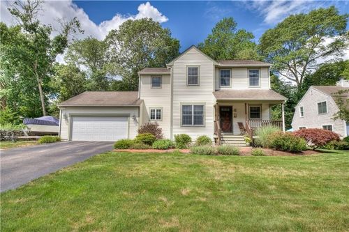 103 Browns Farm Dr, Kingston, RI, 02881-1739 | Card Image