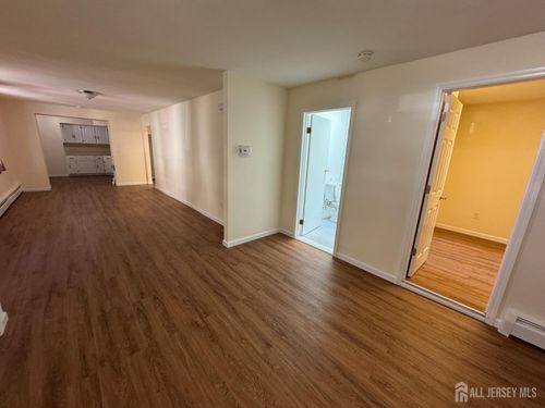 a-290 King St, Perth Amboy, NJ, 08861-4441 | Card Image