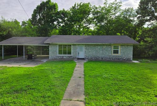 2504 Ahloso Rd, Ada, OK, 74820-9456 | Card Image