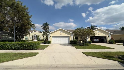 104-5653 Greenwood Cir, NAPLES, FL, 34112-7116 | Card Image