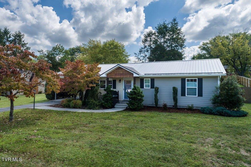 Oxford Pl, Johnson City, TN 37601