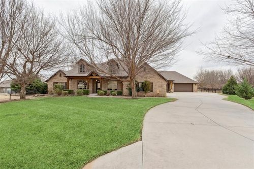 3514 Rivers Edge Ct, Newcastle, OK, 73065-4068 | Card Image