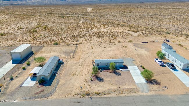 10747 Paradise Trails Rd, House other with 2 bedrooms, 1 bathrooms and null parking in Yucca AZ | Image 32