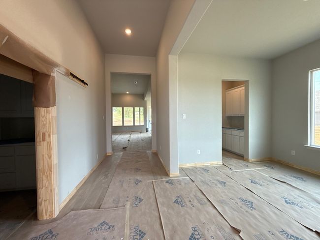 505 Ashlow Ct, House other with 4 bedrooms, 3 bathrooms and null parking in Springtown TX | Image 7