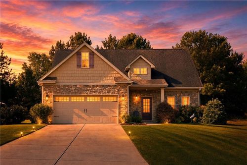 125 Ashby Dr, Jackson, GA, 30233-2932 | Card Image
