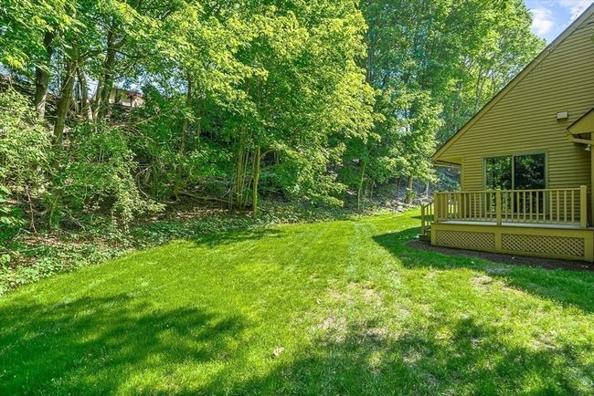 UNIT-4 - 22 Grove Pl, Condo with 2 bedrooms, 1 bathrooms and 1 parking in Winchester MA | Image 34
