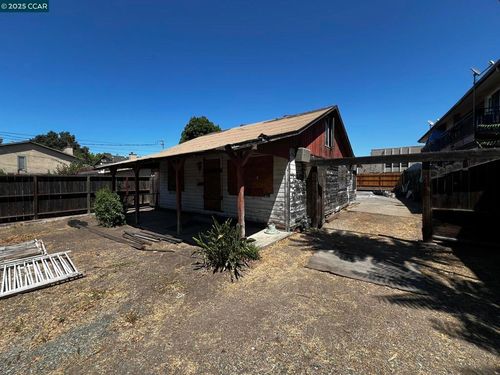 1110 Eureka Ln, Concord, CA, 94520-4302 | Card Image