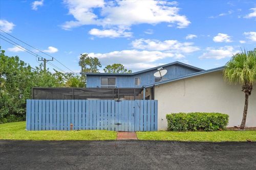 4749 Holly Lake Dr, Lake Worth, FL, 33463-5375 | Card Image