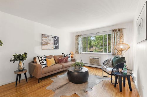 14-2112 Garfield Ave, Minneapolis, MN, 55405-3223 | Card Image