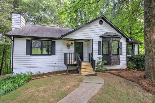 17 W Ridge Dr Se, Cartersville, GA, 30121-8104 | Card Image