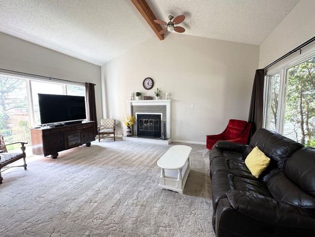66 Harolds Hollow, Home with 4 bedrooms, 2 bathrooms and 5 parking in Whitecourt AB | Image 9