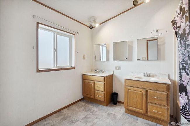 12320 W Range View Dr, House other with 4 bedrooms, 2 bathrooms and 2 parking in Calhan CO | Image 13
