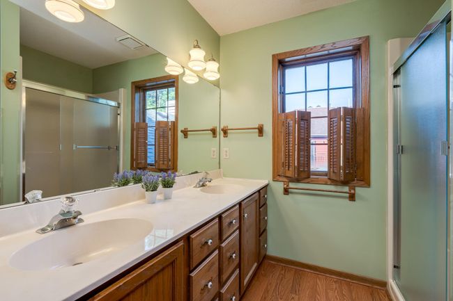 22-web-or-mls-957-belvista-dr.jpg | Image 22