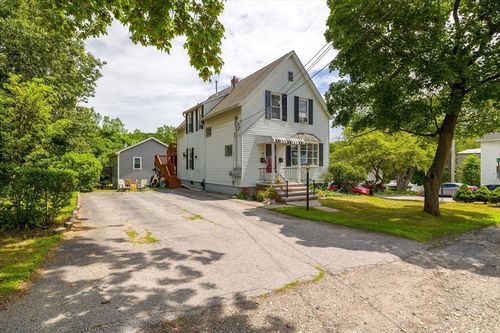 7 Holt Ave, Worcester, MA, 01606-2440 | Card Image