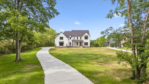 2428 River Rd, Murfreesboro, TN, 37129-0823 | Card Image