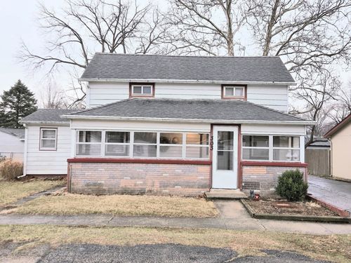 303 E First St, LEAF RIVER, IL, 61047-4544 | Card Image