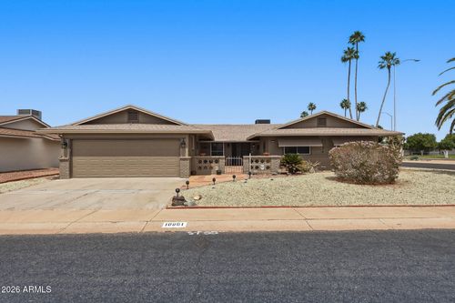 10961 W Tropicana Cir, Sun City, AZ, 85351-2132 | Card Image