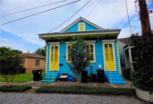 1034 Crete St, New Orleans, LA, 70119-3307 | Card Image