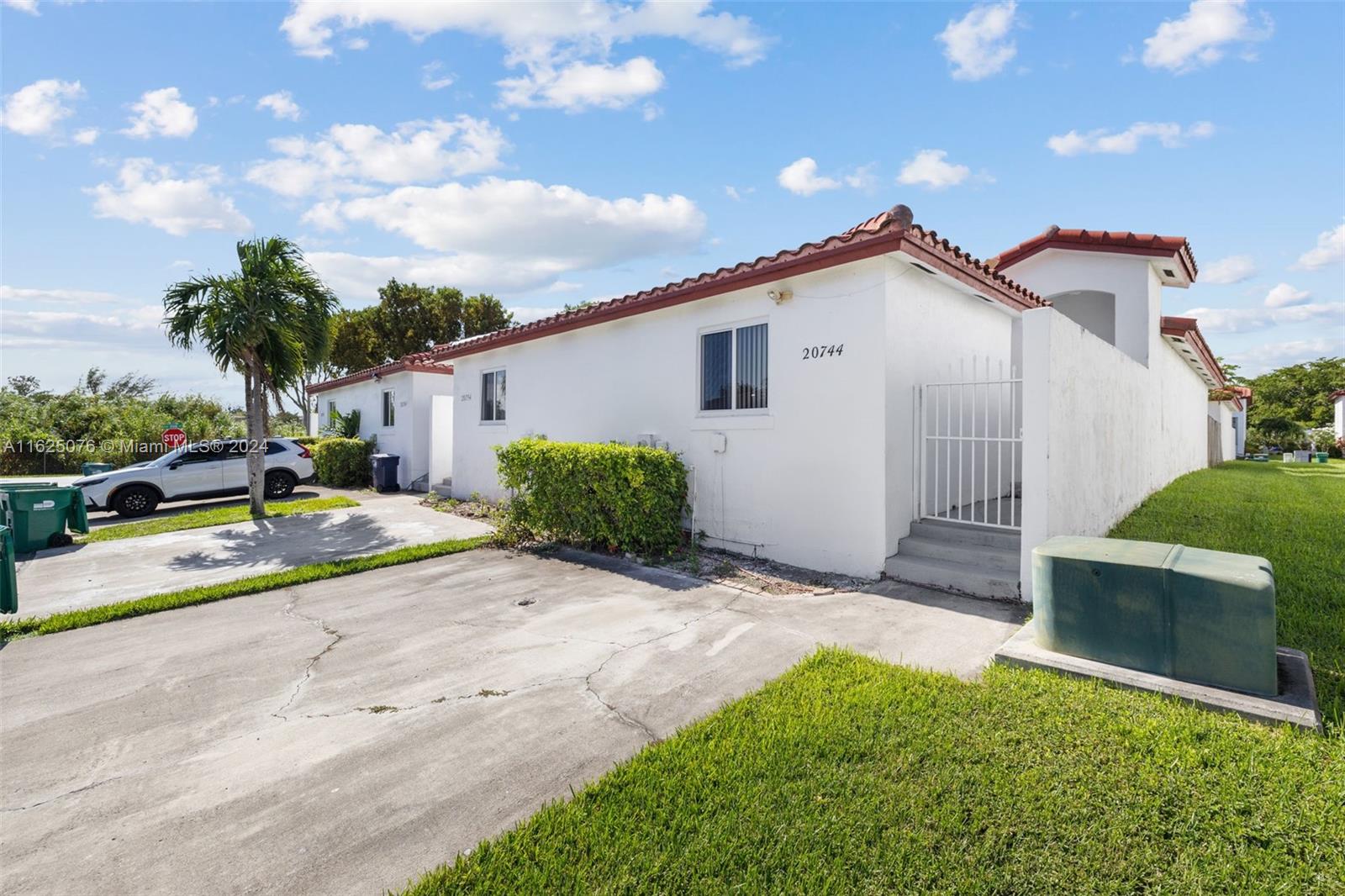 81st Ct, Cutler Bay, FL 33189