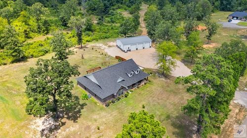 2142 Miller County 17, Fouke, AR, 71837-8115 | Card Image