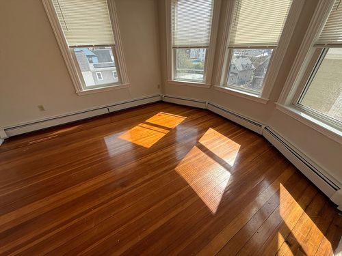 18-39 Newhall St, Lynn, MA, 01902 | Card Image