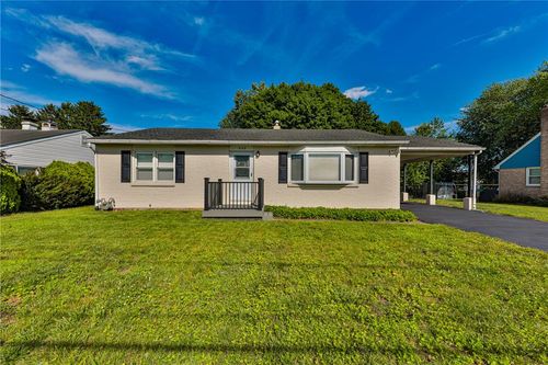 3152 Hodle Ave, EASTON, PA, 18045-4921 | Card Image