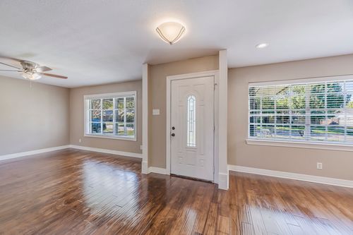 3255 Whitehall Dr, Dallas, TX, 75229-2555 | Card Image