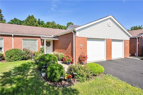 1470 Spring Crest Cir, Latrobe, PA, 15650-2287 | Card Image