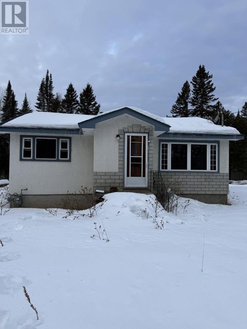 6407 Mapleward Rd, Thunder Bay, ON, P7G2K1 | Card Image
