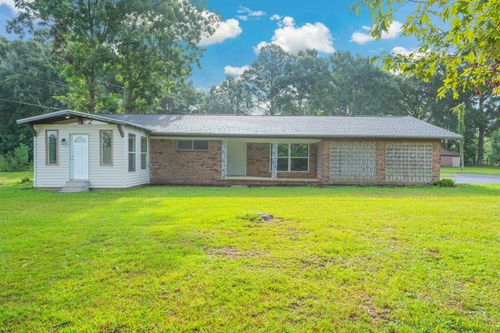 6127 Barnes Rd, Crestview, FL, 32536-7135 | Card Image