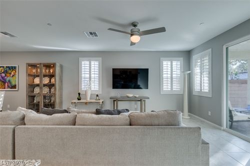 8387 Lagunilla Ave, Las Vegas, NV, 89149-4730 | Card Image