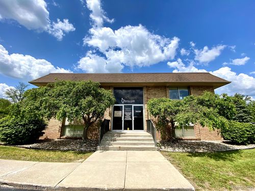 201-2290 E Hill Road, Grand Blanc Charter Township, MI, 48439 | Card Image