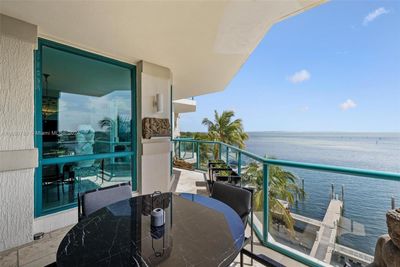 401 - 1660 W Glencoe St, Condo with 4 bedrooms, 3 bathrooms and null parking in Coconut Grove FL | Image 2