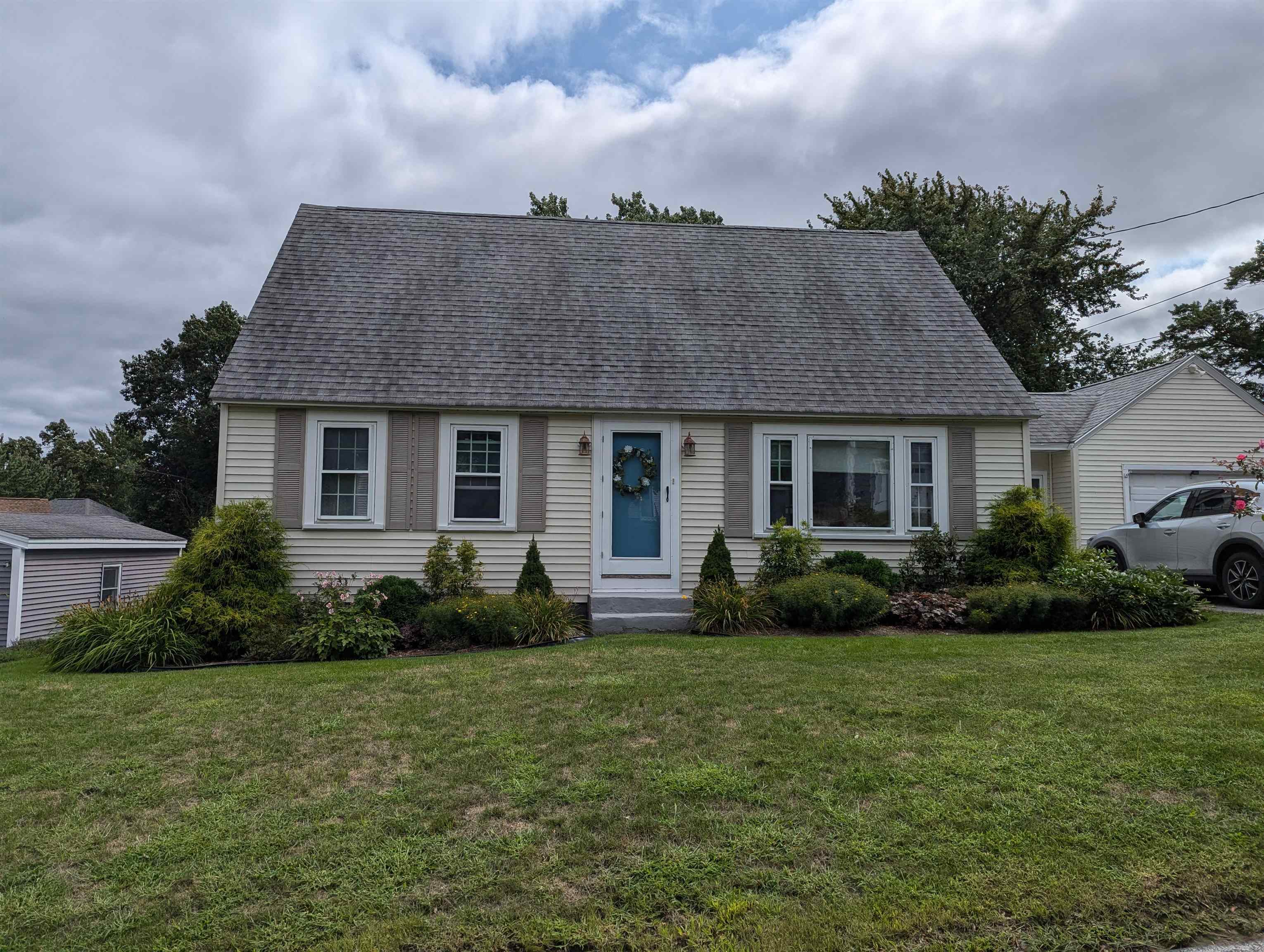 Sewall St, Manchester, NH 03103