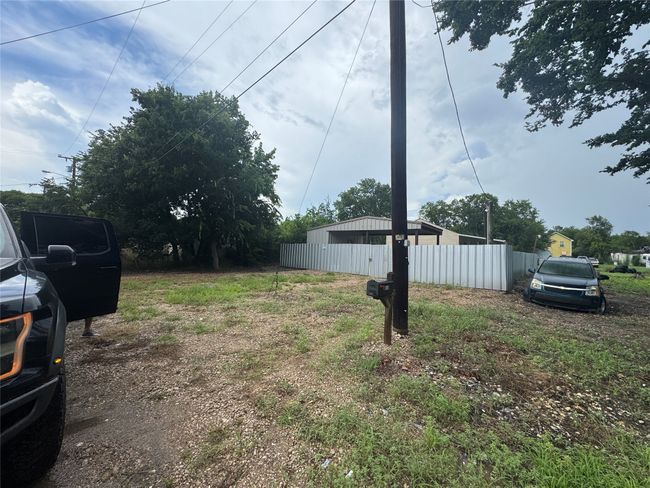 View of yard | Image 24