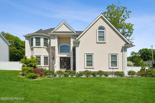 500 Newark Pompton Tpke, Pompton Plains, NJ, 07444-1927 | Card Image