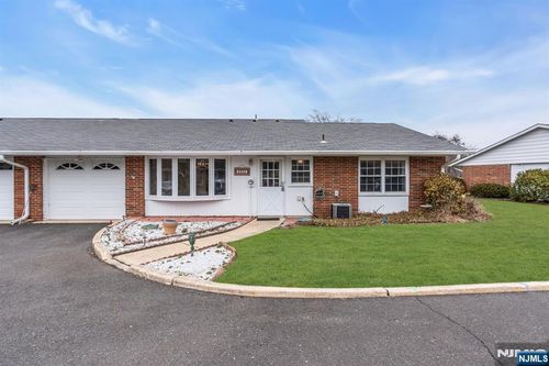 330A Canterbury Court, Lakewood, NJ, 08701 | Card Image