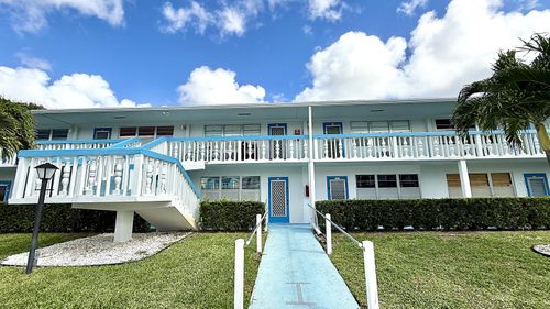 122 Oakridge I, Deerfield Beach, FL, 33442-1918 | Card Image