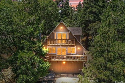 334 Weisshorn Dr, Crestline, CA, 92325-9376 | Card Image