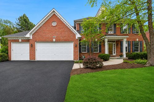 864 Wingfoot Drive, North Aurora, IL, 60542 | Card Image
