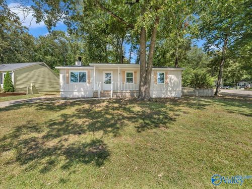 12016 Wyandotte Dr Sw, Huntsville, AL, 35803-3512 | Card Image