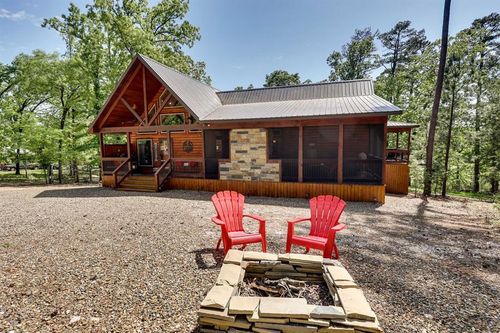 63 Rock Hill Cir, Broken Bow, OK, 74728-2828 | Card Image