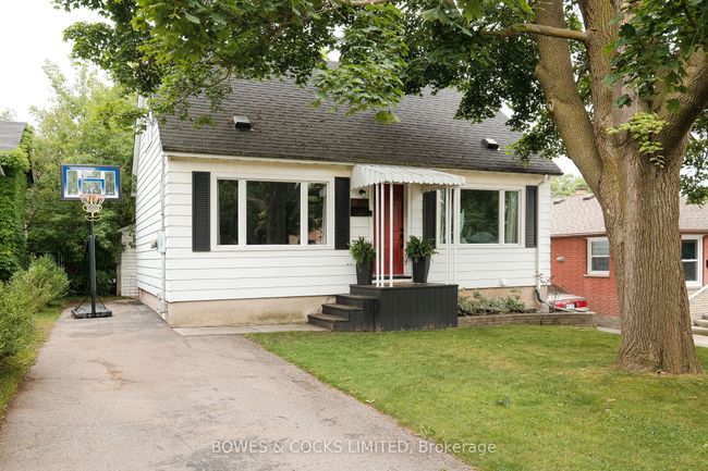 717 3 Rd Ave, House other with 3 bedrooms, 2 bathrooms and 2 parking in Peterborough ON | Image 37