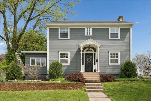 2226 5th Ave Se, Cedar Rapids, IA, 52403-4207 | Card Image