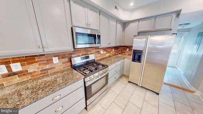715 S Bouldin St, Townhouse with 3 bedrooms, 4 bathrooms and null parking in BALTIMORE MD | Image 7