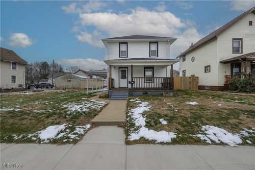 718 Bebb Ave Sw, Massillon, OH, 44647-7890 | Card Image