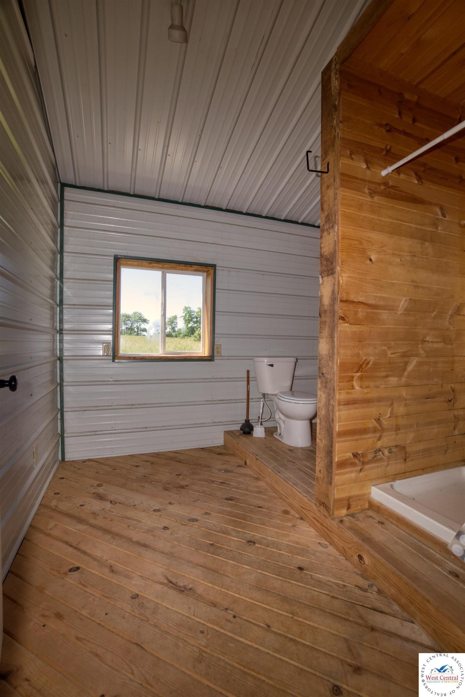 Commercial Sale in Weaubleau 5
