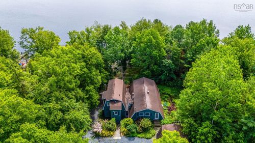 333/335 Kings Rd, Wellington, NS, B2T1A2 | Card Image