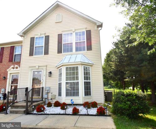 2 N Bellwoode Dr, NEWARK, DE, 19702-3415 | Card Image